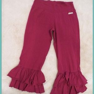 Ruffle Capris